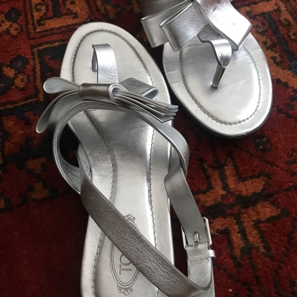 Tod’s silver flats - Picture 4 of 5